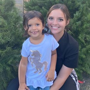 Meet your Posher, Tiah